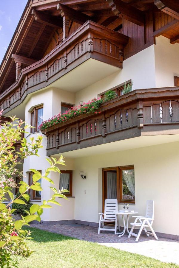 Mayr Apartments Plaus Exterior photo